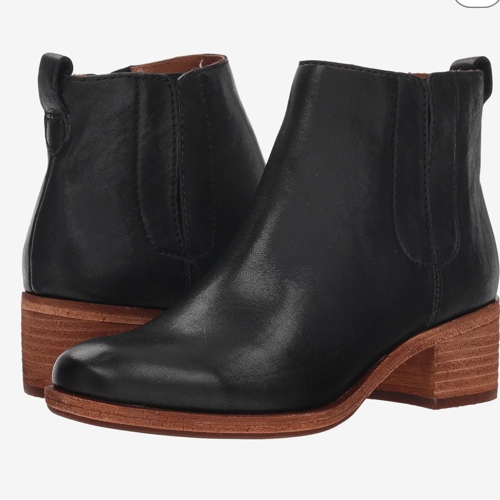 KORK-EASE Women's Mindo Black Leather Ankle Boots 6.5M